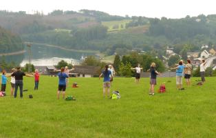 Genusswandern und Yoga Genusswandern und Yoga